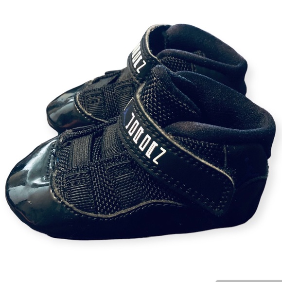Nike Air Jordan 11 Crib/Bootie 'Space Jam' 378049-003 Baby Size 2C - Picture 2 of 5